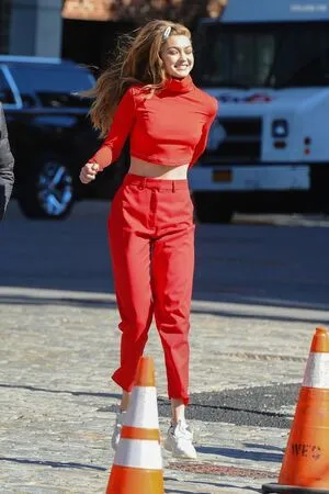 Gigi Hadid OnlyFans Leaked Free Thumbnail Picture - #Q6CxOWRJ5a