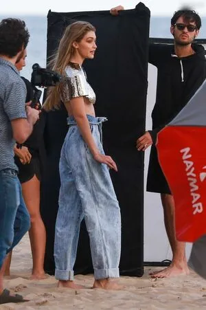 Gigi Hadid OnlyFans Leaked Free Thumbnail Picture - #Wv7i6DArkO