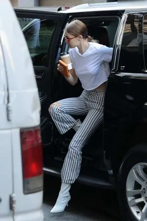 Gigi Hadid OnlyFans Leaked Free Thumbnail Picture - #Zei8Y6J1gO