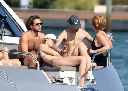 Gigi Hadid OnlyFans Leaked Free Thumbnail Picture - #ZfTkpVWuFd