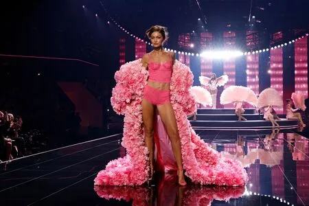 Gigi Hadid OnlyFans Leaked Free Thumbnail Picture - #cwWqT8oiAP