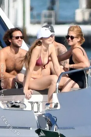 Gigi Hadid OnlyFans Leaked Free Thumbnail Picture - #eCRpOQfMjW