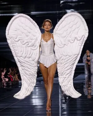 Gigi Hadid OnlyFans Leaked Free Thumbnail Picture - #jVtJSYOzic