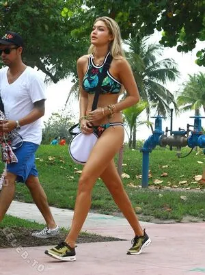 Gigi Hadid OnlyFans Leaked Free Thumbnail Picture - #jvC46xBR3n