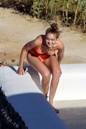 Gigi Hadid OnlyFans Leaked Free Thumbnail Picture - #nRuM5n722R