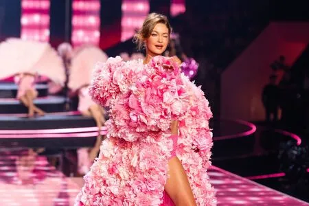 Gigi Hadid OnlyFans Leaked Free Thumbnail Picture - #phGRuwgQ6d