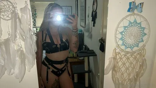 Gigi271102 OnlyFans Leaked Free Thumbnail Picture - #4OyrKwUArS