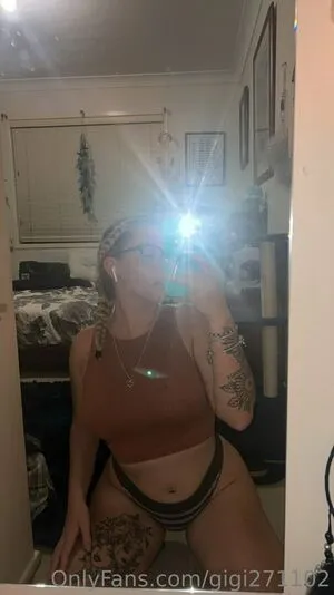 Gigi271102 OnlyFans Leaked Free Thumbnail Picture - #cwDgKyBg54