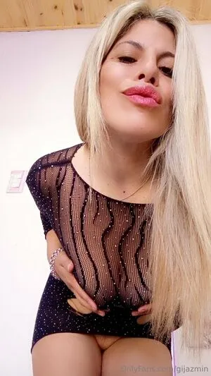 Gijazmin OnlyFans Leaked Free Thumbnail Picture - #urYrWvL3PO