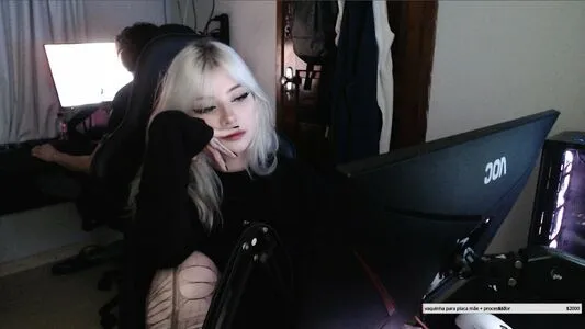 Giklups OnlyFans Leaked Free Thumbnail Picture - #r4pJVOHdxz