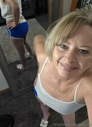 Gilfyrose OnlyFans Leaked Free Thumbnail Picture - #5opSn4dzyk