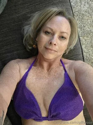 Gilfyrose OnlyFans Leaked Free Thumbnail Picture - #6Y5wKYoWZw