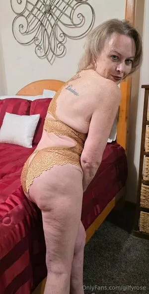 Gilfyrose OnlyFans Leaked Free Thumbnail Picture - #ygyapjJPRb