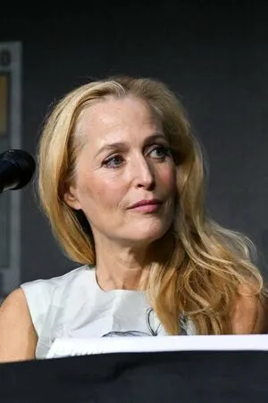 Gillian Anderson OnlyFans Leaked Free Thumbnail Picture - #2EjruvEJop