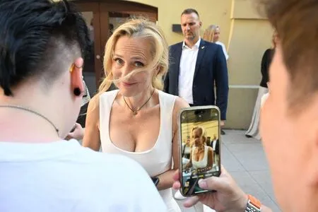 Gillian Anderson OnlyFans Leaked Free Thumbnail Picture - #85jw2daEX2