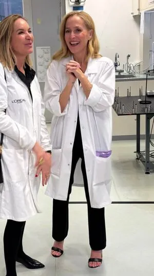 Gillian Anderson OnlyFans Leaked Free Thumbnail Picture - #QKEit1O9Hu