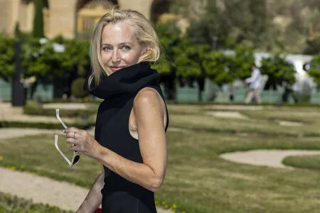 Gillian Anderson OnlyFans Leaked Free Thumbnail Picture - #S1e1TSPgmO