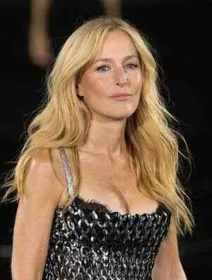 Gillian Anderson OnlyFans Leaked Free Thumbnail Picture - #mlbXOicrSU