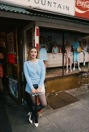 Gillian Jacobs OnlyFans Leaked Free Thumbnail Picture - #ujOep640m8