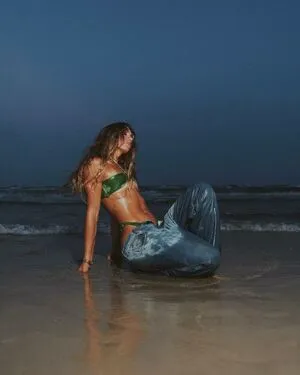 Gillian Snowden OnlyFans Leaked Free Thumbnail Picture - #RK1FbEtUv4