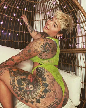 Gillisbeennaughtyfree OnlyFans Leaked Free Thumbnail Picture - #oBnibOzCNG