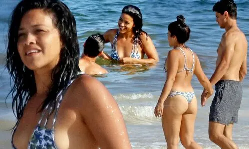Gina Rodriguez OnlyFans Leaked Free Thumbnail Picture - #CzOEsjSWIL