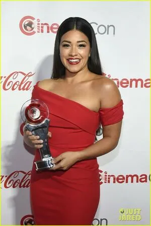 Gina Rodriguez OnlyFans Leaked Free Thumbnail Picture - #rImJxFOzkB