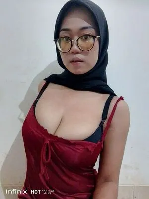 Ginaimutttt OnlyFans Leaked Free Thumbnail Picture - #O8eJakeYv2