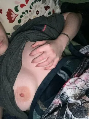 Ginandtonic93 OnlyFans Leaked Free Thumbnail Picture - #91oC9ADxED