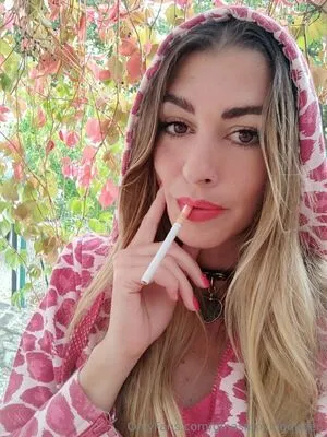 Ginasmokingqueen OnlyFans Leaked Free Thumbnail Picture - #MkXXnPI4Fj
