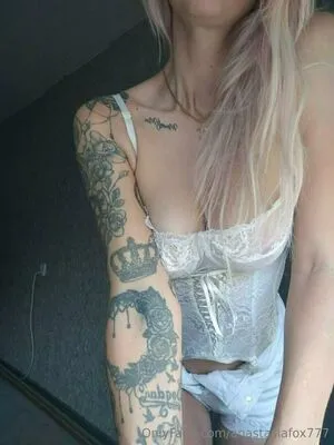 Ginawings OnlyFans Leaked Free Thumbnail Picture - #UZ9z8kc6Fo