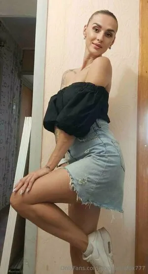 Ginawings OnlyFans Leaked Free Thumbnail Picture - #mj8cL7ypE0