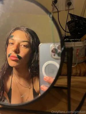 Gindust OnlyFans Leaked Free Thumbnail Picture - #bGCAS7uq92