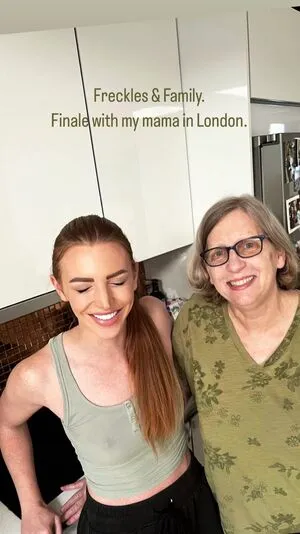 Ginger Jacobs OnlyFans Leaked Free Thumbnail Picture - #0rR8zd1bqy