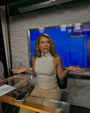 Ginger Zee OnlyFans Leaked Free Thumbnail Picture - #cGWQ3LMF40