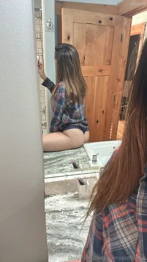 Ginny Potter OnlyFans Leaked Free Thumbnail Picture - #UnG41RRySl