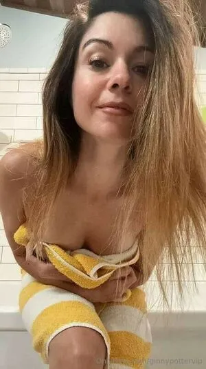 Ginnynbbdaddy OnlyFans Leaked Free Thumbnail Picture - #StzcuMhnwL