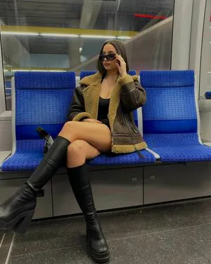 Giorgia OnlyFans Leaked Free Thumbnail Picture - #1gxM61YR2X