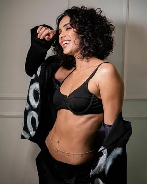 Giovana Cordeiro OnlyFans Leaked Free Thumbnail Picture - #0A9jtQtTz8