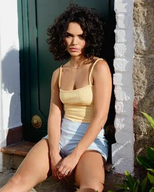 Giovana Cordeiro OnlyFans Leaked Free Thumbnail Picture - #MSEsXprOKy