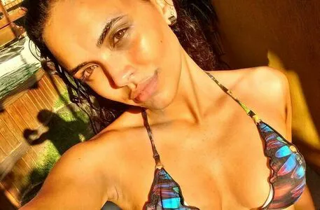 Giovana Cordeiro OnlyFans Leaked Free Thumbnail Picture - #XiSKInSxxl