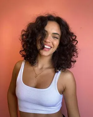 Giovana Cordeiro OnlyFans Leaked Free Thumbnail Picture - #eZMat0fFup