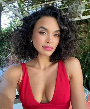 Giovana Cordeiro OnlyFans Leaked Free Thumbnail Picture - #haDQroow2o