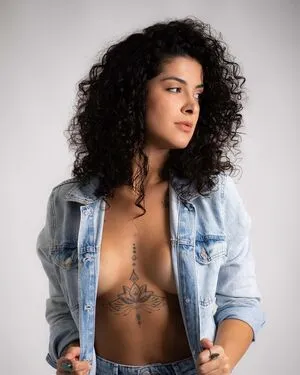 Giovana Fagundes OnlyFans Leaked Free Thumbnail Picture - #41KWyeNHo2