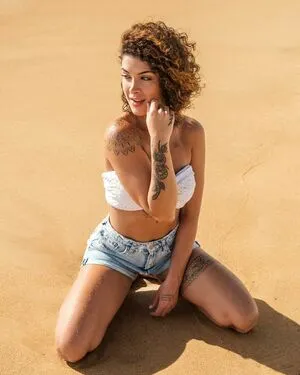 Giovana Fagundes OnlyFans Leaked Free Thumbnail Picture - #ASSGZJeFw5