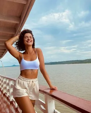 Giovana Fagundes OnlyFans Leaked Free Thumbnail Picture - #YuWmAbMols