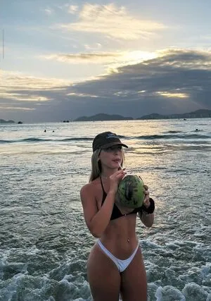 Giovanna Cardoni OnlyFans Leaked Free Thumbnail Picture - #naGAGLvXC8