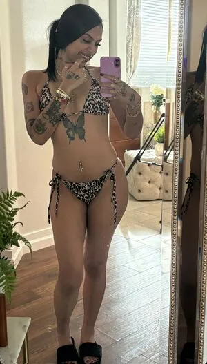 Giovanna OnlyFans Leaked Free Thumbnail Picture - #roxEtybgg2
