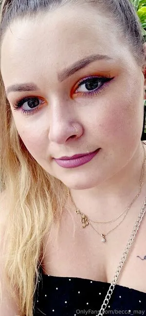 Girl In Red Aussie OnlyFans Leaked Free Thumbnail Picture - #RWr1XOSVX6