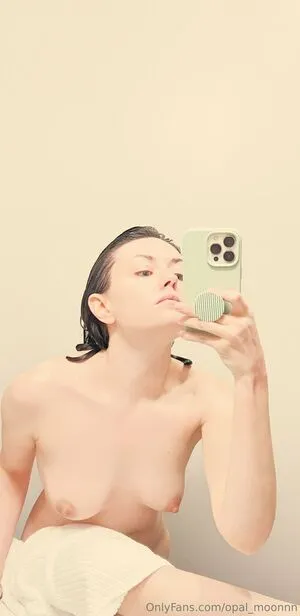 Girl On Cinema OnlyFans Leaked Free Thumbnail Picture - #3h6SO6zKa0